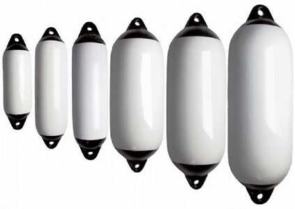 FENDER F3 220X745MM VIT/SVART - 285157 - OE F3VITS
